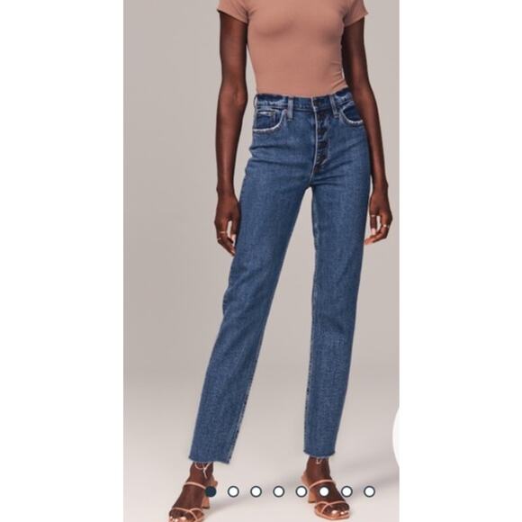 Abercrombie & Fitch Women size 8 / 29 The Mom High Rise Jeans Button Fly Frayed - Picture 1 of 12